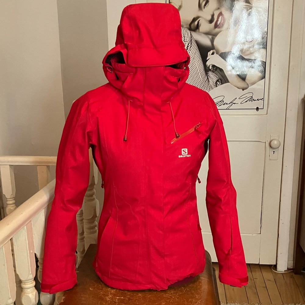✨Salomon AdvancedSkin Dry 10K Ski Jacket – Cherry Red – XS – $400 Retail